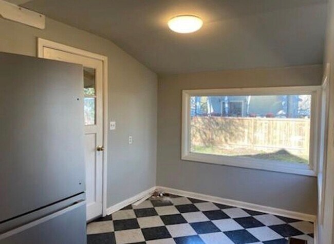 Foto del edificio - 2-Bedroom Home in the Hawthorne Area!