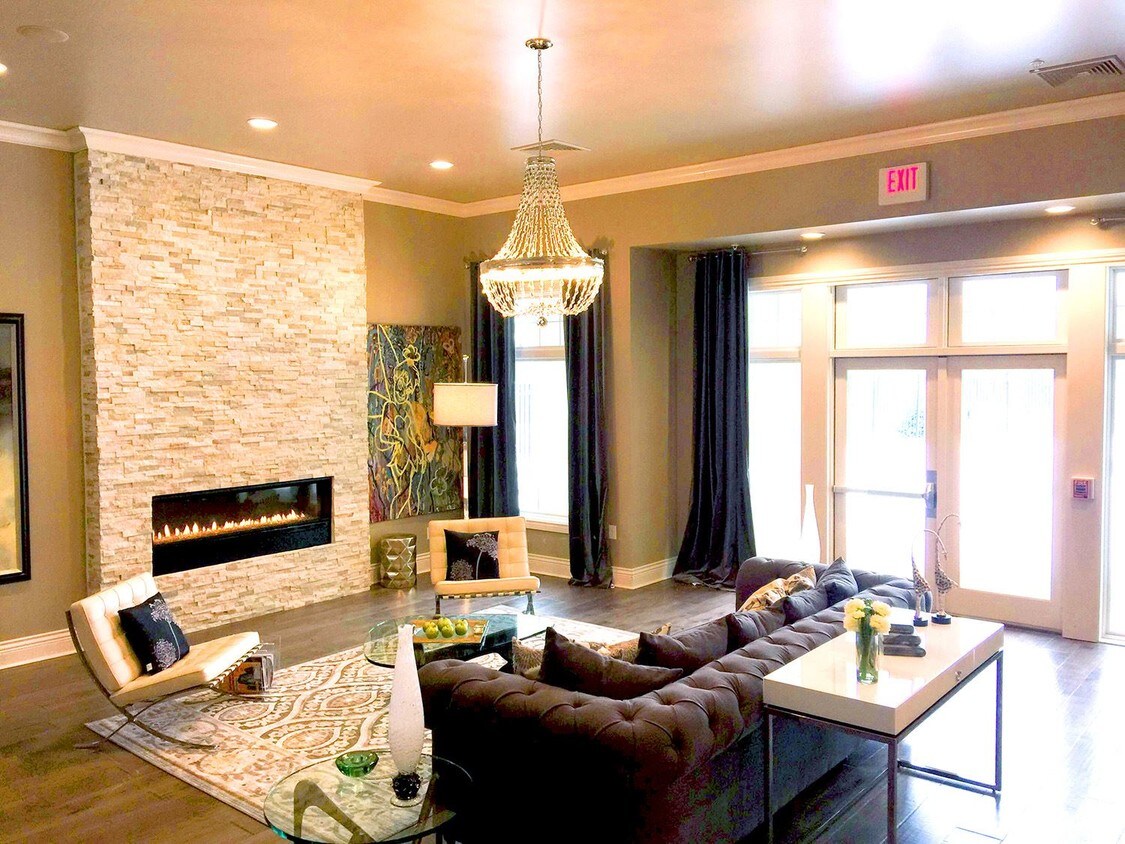 Foto principal - 511 Aster Ln