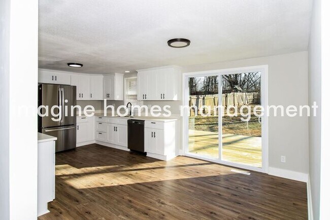 Foto del edificio - Remodeled 3 Bedroom Home in Kansas City