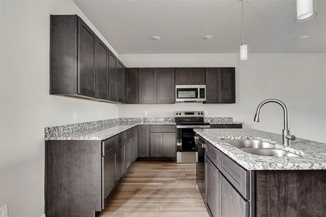 Foto del edificio - 1136 E Broadway Ave
