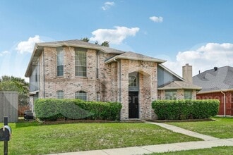 Building Photo - 804 Squire Ct