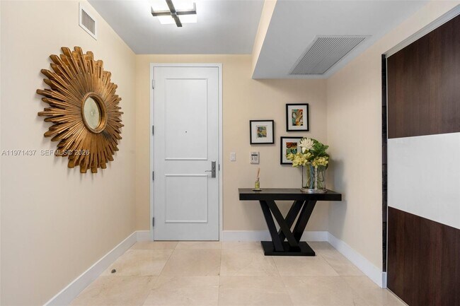 Foto del edificio - 3301 NE 183rd St