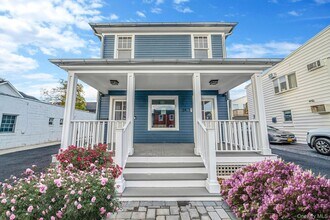 Building Photo - 24 Skillman St