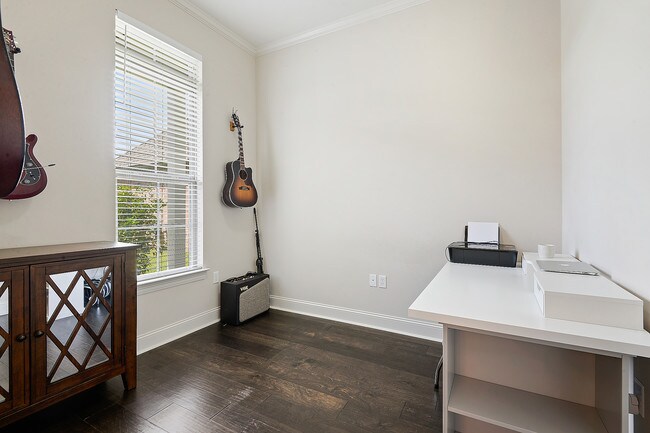 Building Photo - 27964 Meadow Hill Ln