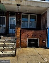 Building Photo - 3433 E St
