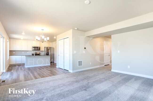 Foto del edificio - 10480 Horton Dr