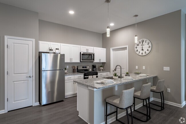 Foto del edificio - Parkway Luxury Apartments