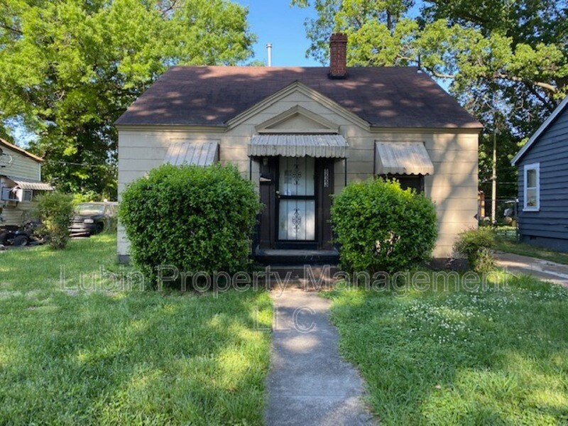 Building Photo - 933 Birch St
