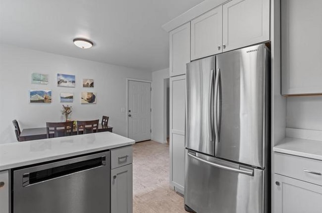 Foto del edificio - 2830 Moland St