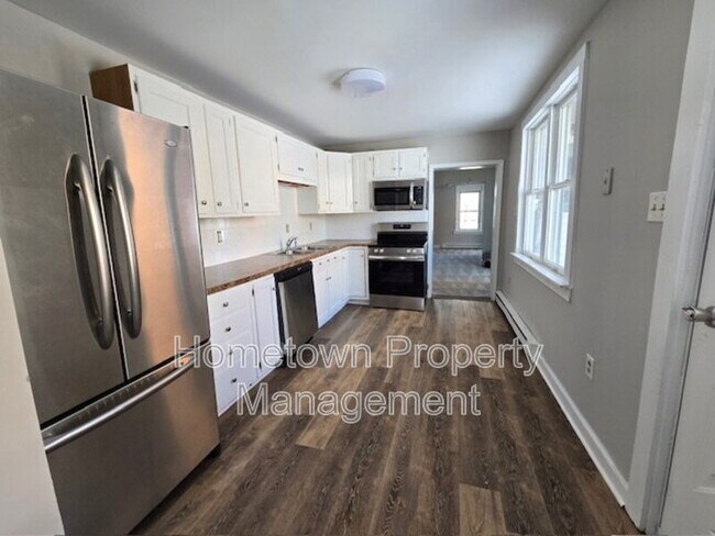Foto del edificio - 122 S Carlisle St
