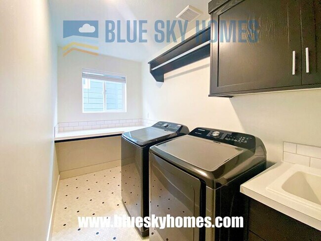 Foto del edificio - 1836 E Knobcone Dr