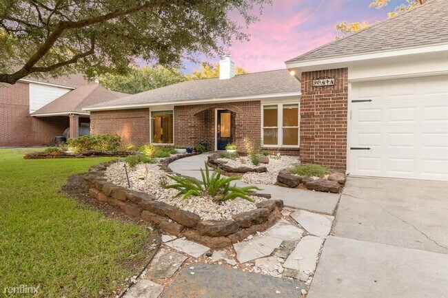 Building Photo - 3 br, 2 bath House - 20414 Spoonwood Drive
