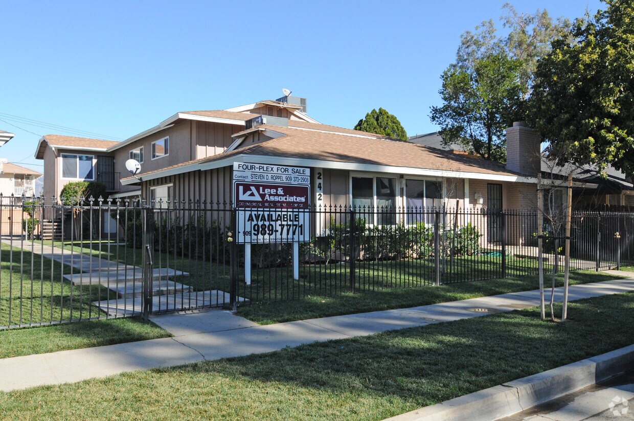 242 E Jackson St, Rialto, CA 92376 Apartments in Rialto, CA