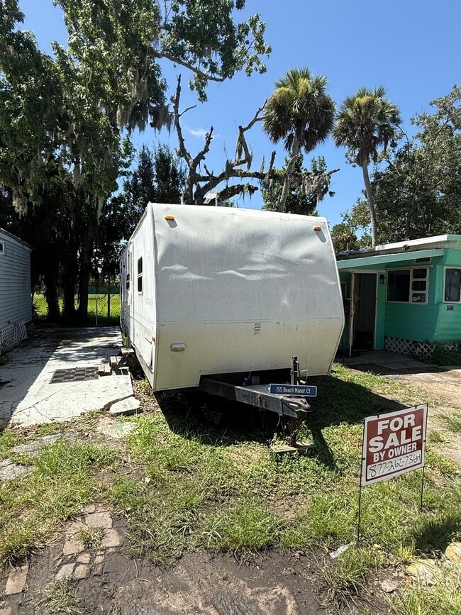 Photo - 622 N Beach St (Daytona Beach, FL) House