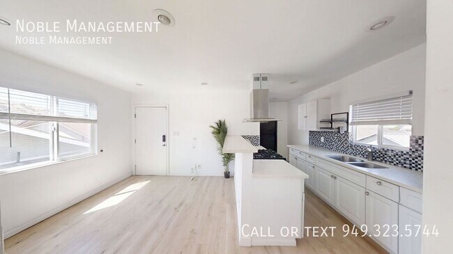 Foto del edificio - 3629 1/2 Marmion Way-