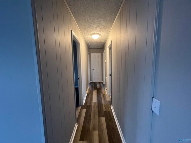 Foto del edificio - 601 Merry Oaks Cir NW