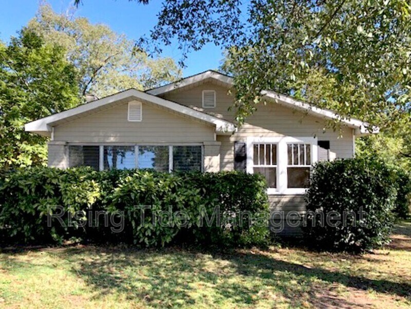 Foto principal - 123 Vines Ave
