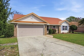 Building Photo - 1222 Bartram Ln