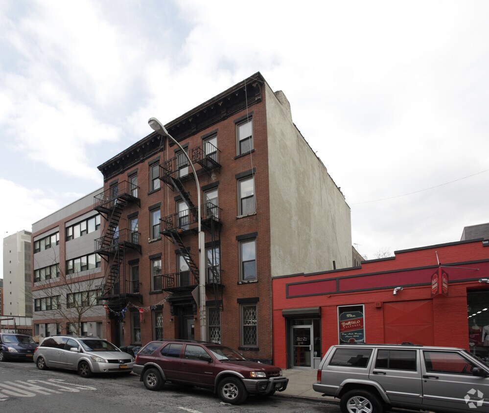 Primary Photo - 107 Boerum Pl