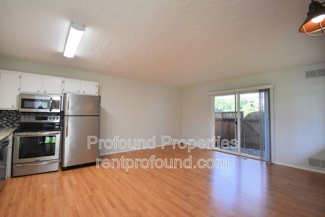 Photo - 421 N Hayden Bay Dr Apartment