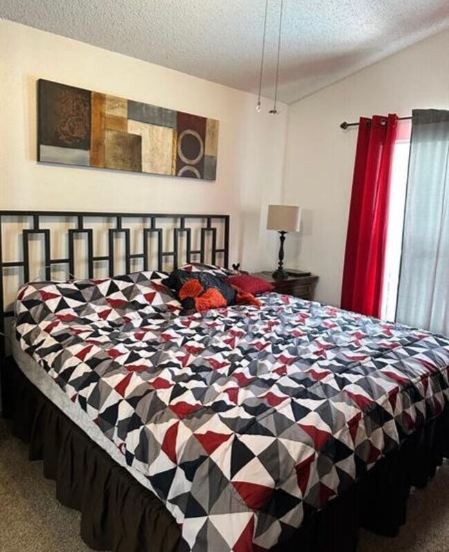 Foto del edificio - 242 Durango Loop St