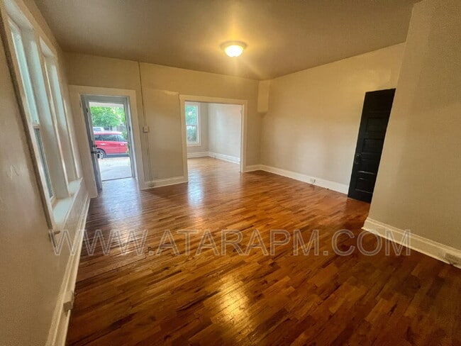 Building Photo - 375 E Harrison Ave