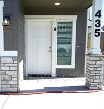 Building Photo - 435 2nd Ave N