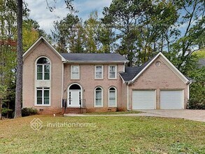 Building Photo - 9650 Fox Hunt Cir N