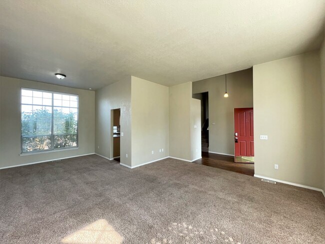 Building Photo - 32644 20th Ave SW