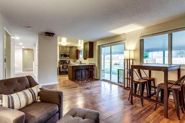 Photo - 15054 E Dartmouth Ave House