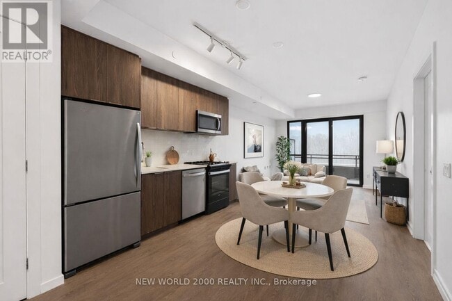 Building Photo - 720 Whitlock Ave