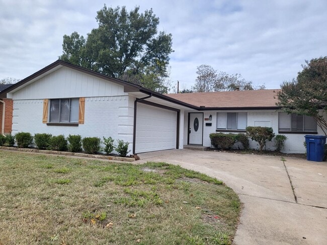 Photo - 1213 Carroll Dr House