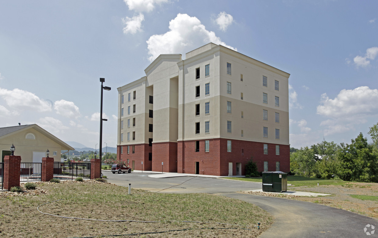 Primary Photo - River Crossing Condo