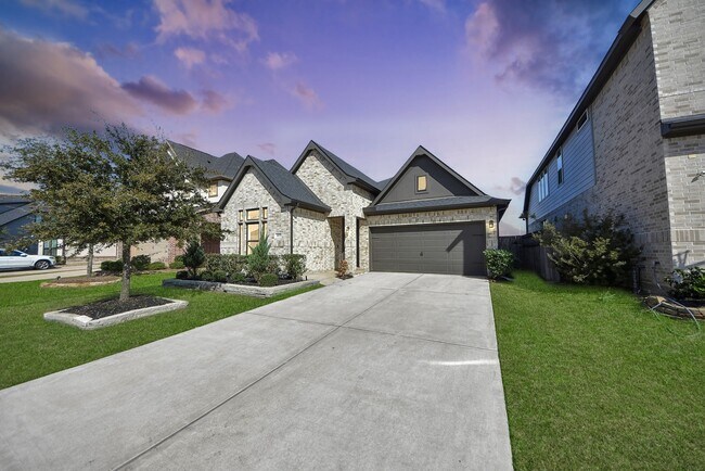 Foto del edificio - 4111 Crossfind Ct