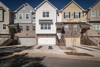 Building Photo - 3409 Abbey Wy