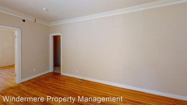Building Photo - 4 br, 2 bath House - 1033 E Alder