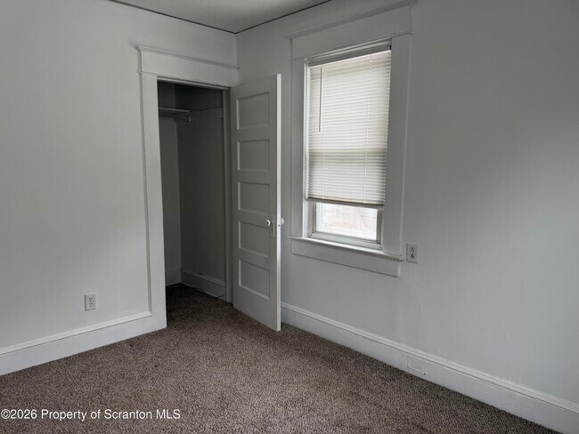 Foto del edificio - 2031 Delaware St