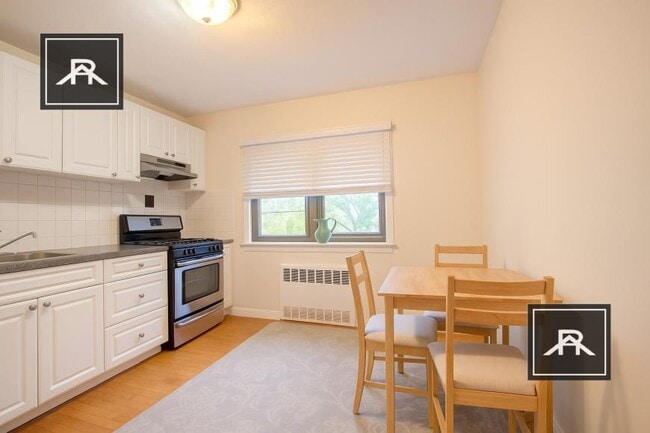 1 bedroom in Brookline MA 02446 - 1 bedroom in Brookline MA 02446 Apartment