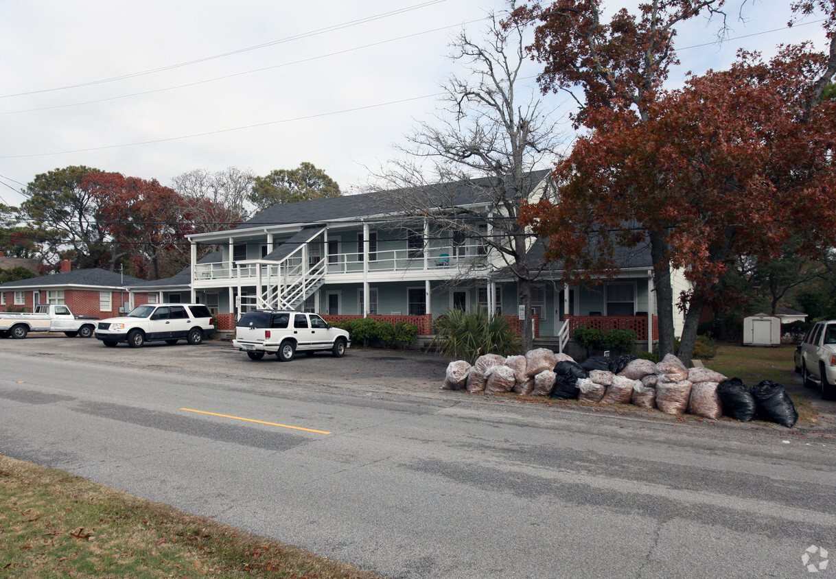 Building Photo - 28th Avenune Apartments