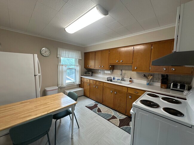 Foto del edificio - 667 Homewood Ave