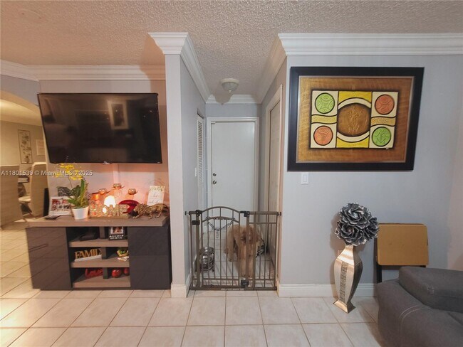 Foto del edificio - 10155 SW 163rd Pl