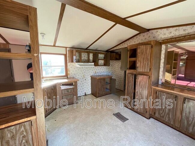 Foto del edificio - 148 Wheeler Cir