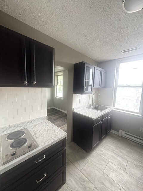 Foto del edificio - 2917 Poplar Terrace