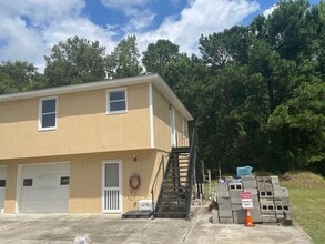 Building Photo - 3560 N Hwy 17
