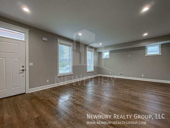 Foto del edificio - 1819 Chessland St