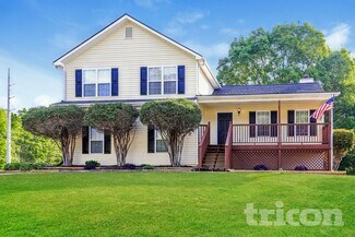 Building Photo - 15 Woodwind Dr