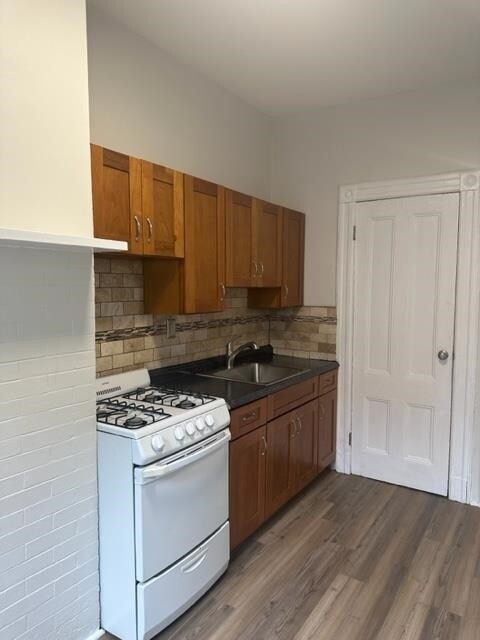 Foto del edificio - 329 49th St