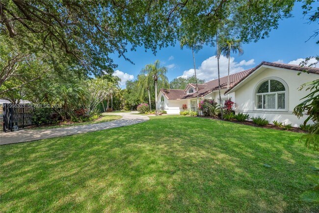 Foto del edificio - 8001 SW 160th St