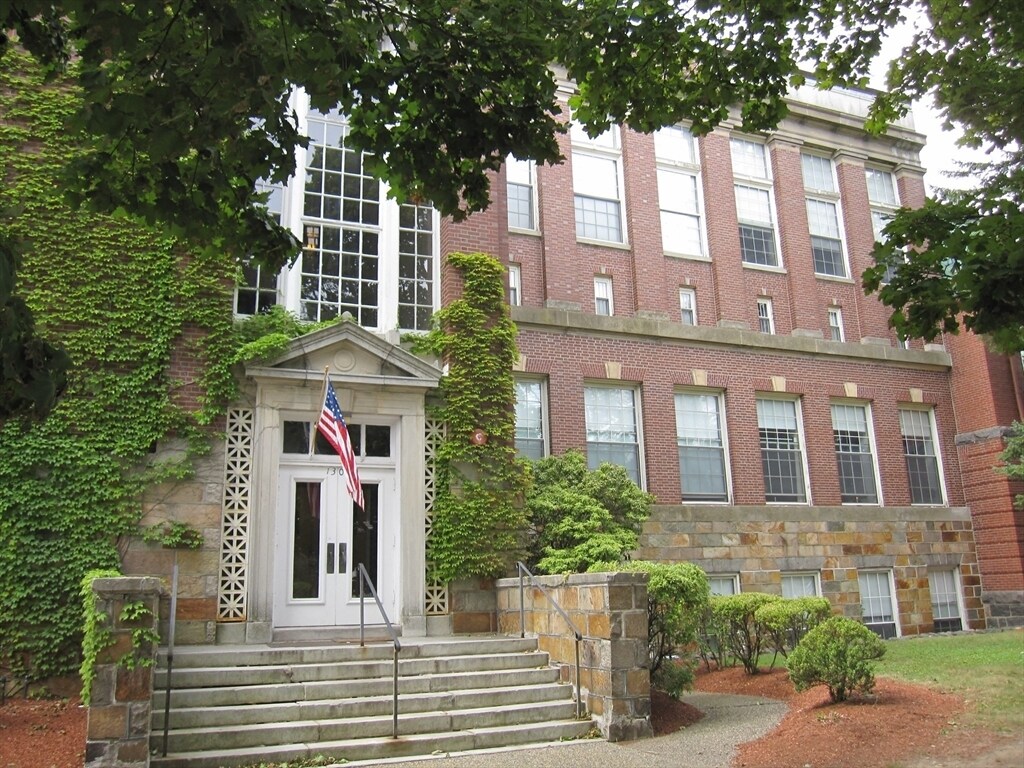 Foto principal - 147 Rawson Rd