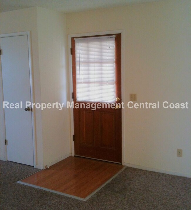 Foto del edificio - AVAILABLE SEPTEMBER- Spacious 2bed, 1bath ...